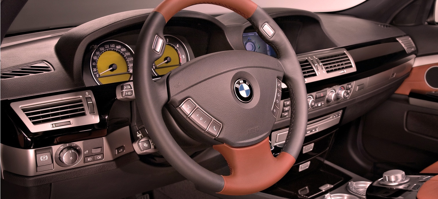 Twoje BMW nie może być traktowane lepiej niż u nas. Pozwól naszym specjalistom zadbać o Twoje auto.